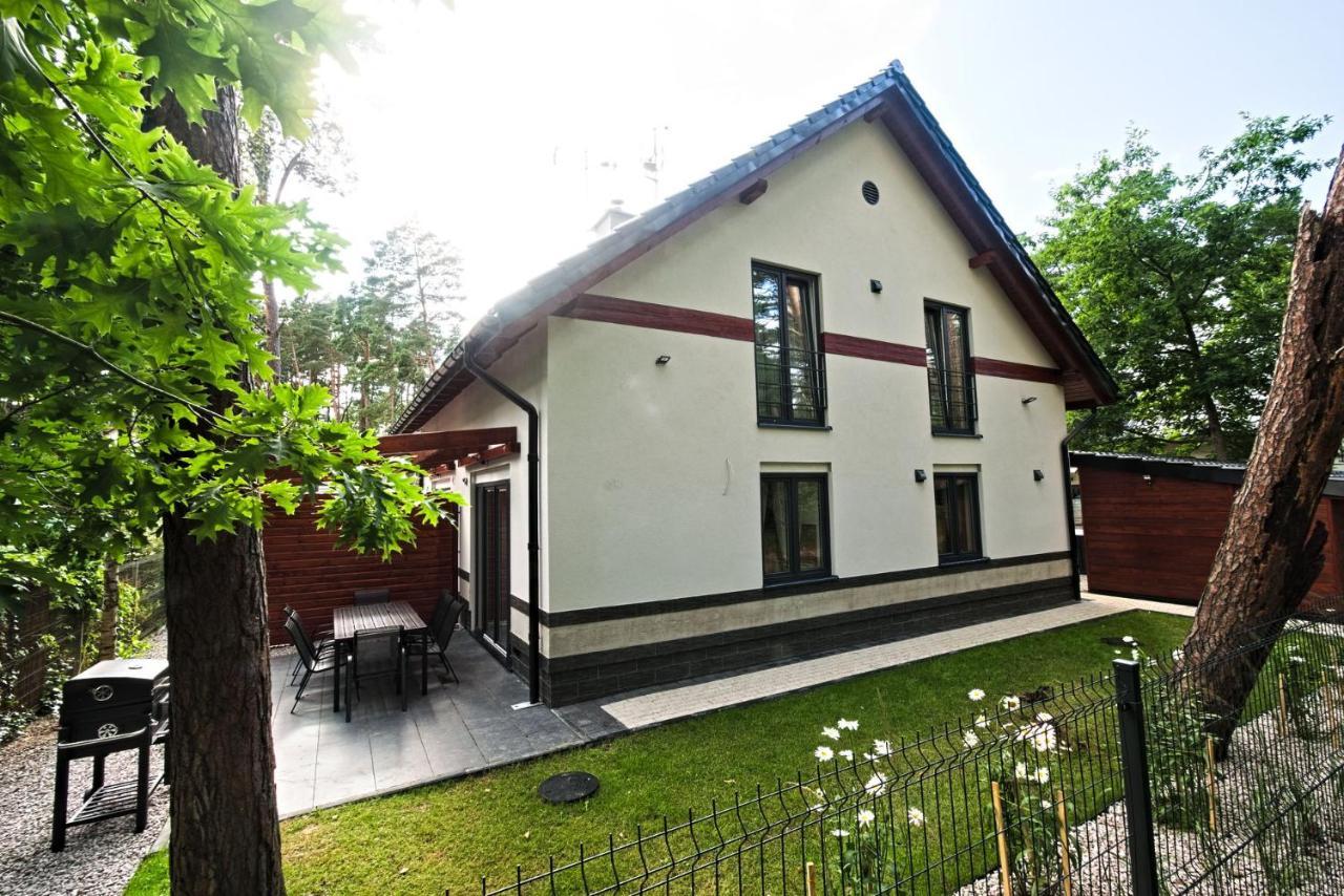 Daisy - Sunny Flowers Apartments Łukęcin Buitenkant foto